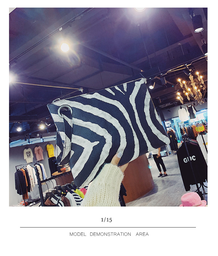 INS Clutch Female 2020 Trendy Korean Style Leopard Print Elegance Retro Hong Kong Style Fashion Tablet Bag INS Clutch Female 2020 Trendy Korean Style Leopard Print Elegance Retro Hong Kong Style Fashion Tablet Bag