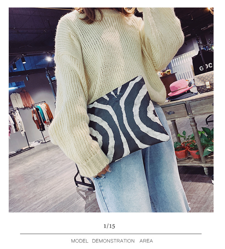 INS Clutch Female 2020 Trendy Korean Style Leopard Print Elegance Retro Hong Kong Style Fashion Tablet Bag INS Clutch Female 2020 Trendy Korean Style Leopard Print Elegance Retro Hong Kong Style Fashion Tablet Bag