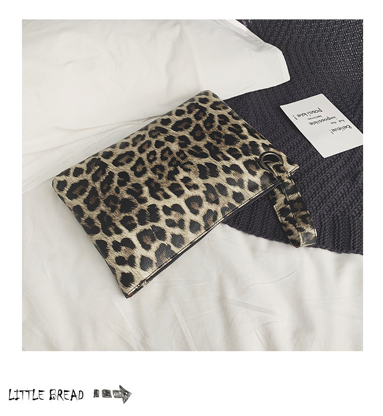 INS Clutch Female 2020 Trendy Korean Style Leopard Print Elegance Retro Hong Kong Style Fashion Tablet Bag INS Clutch Female 2020 Trendy Korean Style Leopard Print Elegance Retro Hong Kong Style Fashion Tablet Bag