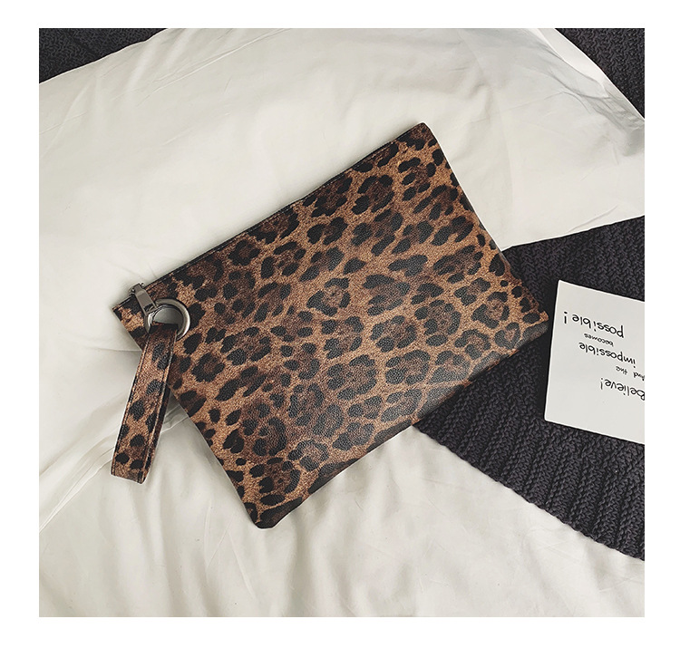 INS Clutch Female 2020 Trendy Korean Style Leopard Print Elegance Retro Hong Kong Style Fashion Tablet Bag INS Clutch Female 2020 Trendy Korean Style Leopard Print Elegance Retro Hong Kong Style Fashion Tablet Bag