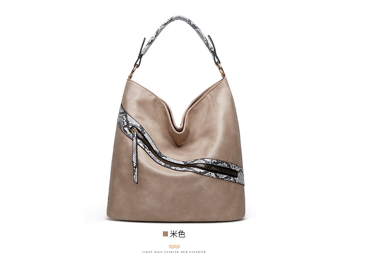 Foreign Trade 2021 Spring/Summer New Bucket Bag Snake Pattern Shoulder Bag Portable Big Bag European and American Fashion Women's Underarm Bag