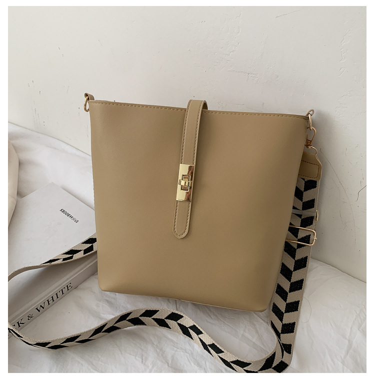 Vintage Bag Broadband Crossbody Bag Shoulder Western Style Bucket Bag