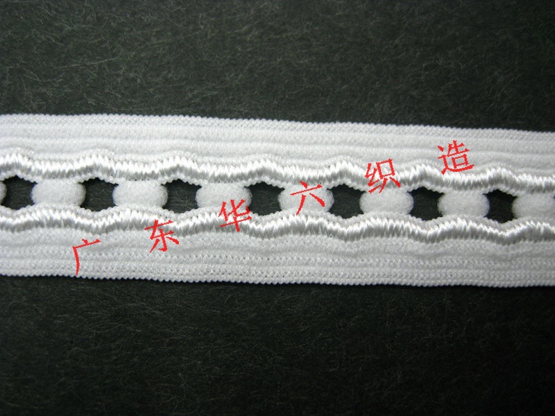 Nylon nylon polyester cotton balls in the Middle symmetric tooth side webbing lace factory direct Nylon nylon polyester cotton balls in the Middle symmetric tooth side webbing lace factory direct