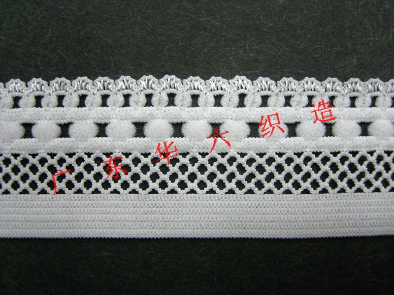 Nylon nylon polyester cotton balls in the Middle symmetric tooth side webbing lace factory direct Nylon nylon polyester cotton balls in the Middle symmetric tooth side webbing lace factory direct