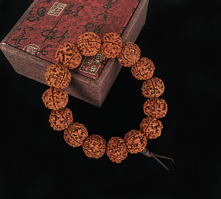 Hanging Ornament Rudraksha Car Decoration Beads Eighteen Prayer Beads HighEnd Creative Lucky Safe Trip Bracelet Whole