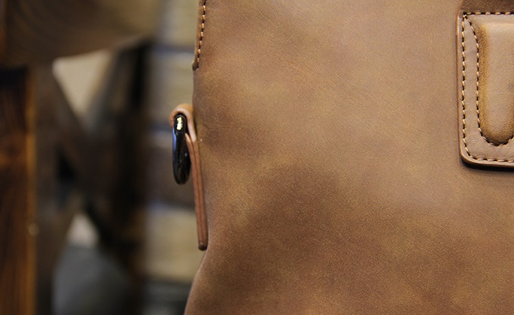 Korean Style Fashion Men's Bag Horse Leather Men's Handbag Shoulder Bag Men's Briefcase Multifunctional Computer Bag Casual Korean Style Fashion Men's Bag Horse Leather Men's Handbag Shoulder Bag Men's Briefcase Multifunctional Computer Bag Casual