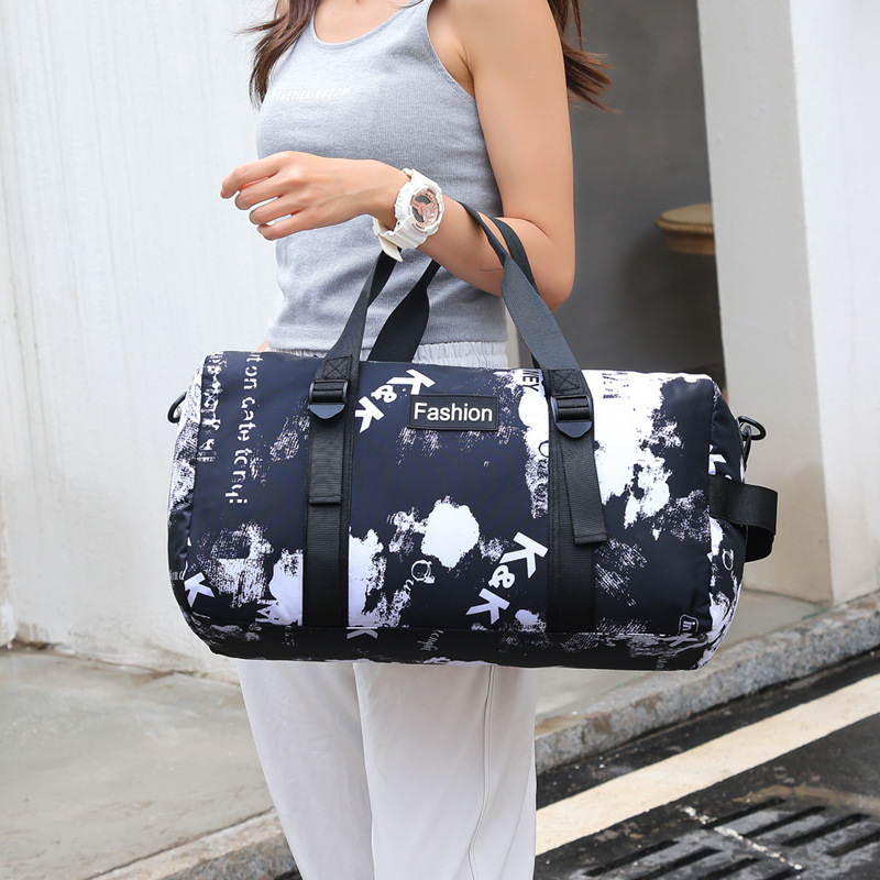 Wholesale Leisure Sports Fitness Trendy Women&#039;s Bags Fashion New Luggage and Suitcase Portable Crossbody Travel Luggage Schoolbag