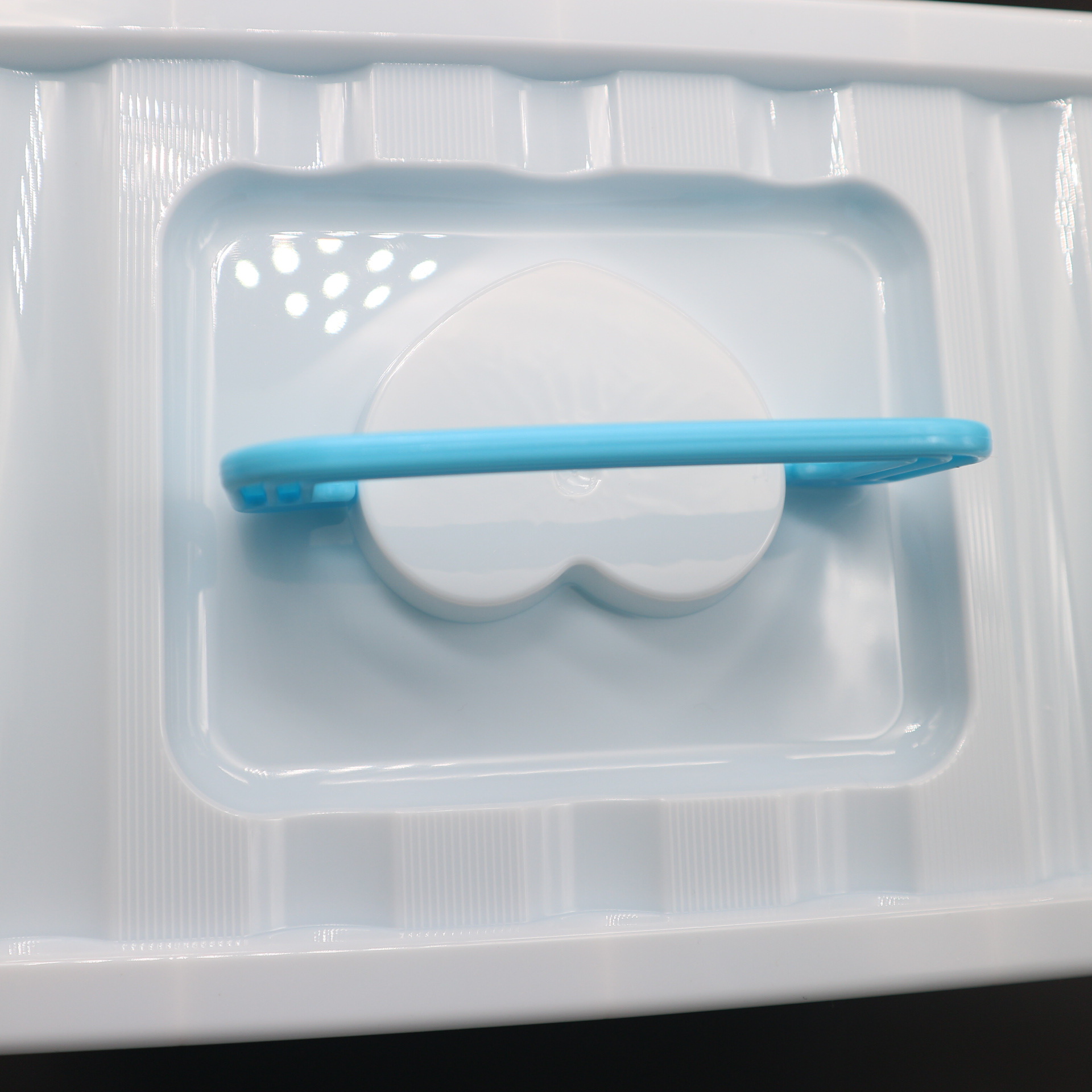 Factory Direct Sales Mini Suitcase Plastic Storage Box Plastic Storage Box Food Storage Glove Compartment