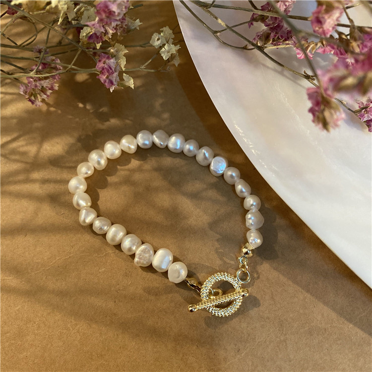 French Style Retro Baroque Shaped Freshwater Short Pearl Necklace Necklace Necklace Bracelet OT Buckle Choker Fine Collar