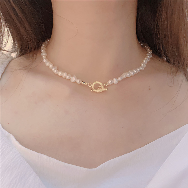 French Style Retro Baroque Shaped Freshwater Short Pearl Necklace Necklace Necklace Bracelet OT Buckle Choker Fine Collar