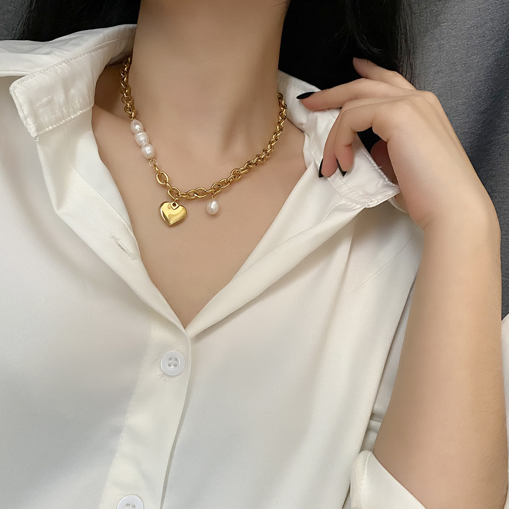 European and American Fashion Titanium Steel No Fading Chain Pearl Stitching Love Choker Female Ins Gentle Temperament Clavicle Chain