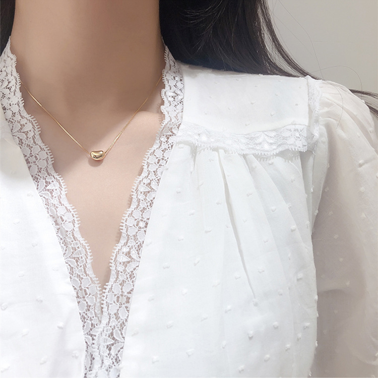 Titanium Steel Necklace Jequirity Bean Pendant Necklace Clavicle Chain Internet Celebrity Minimalist Temperament Choker Cold Style All-Match Necklace Titanium Steel Necklace Jequirity Bean Pendant Necklace Clavicle Chain Internet Celebrity Minimalist Temperament Choker Cold Style All-Match Necklace
