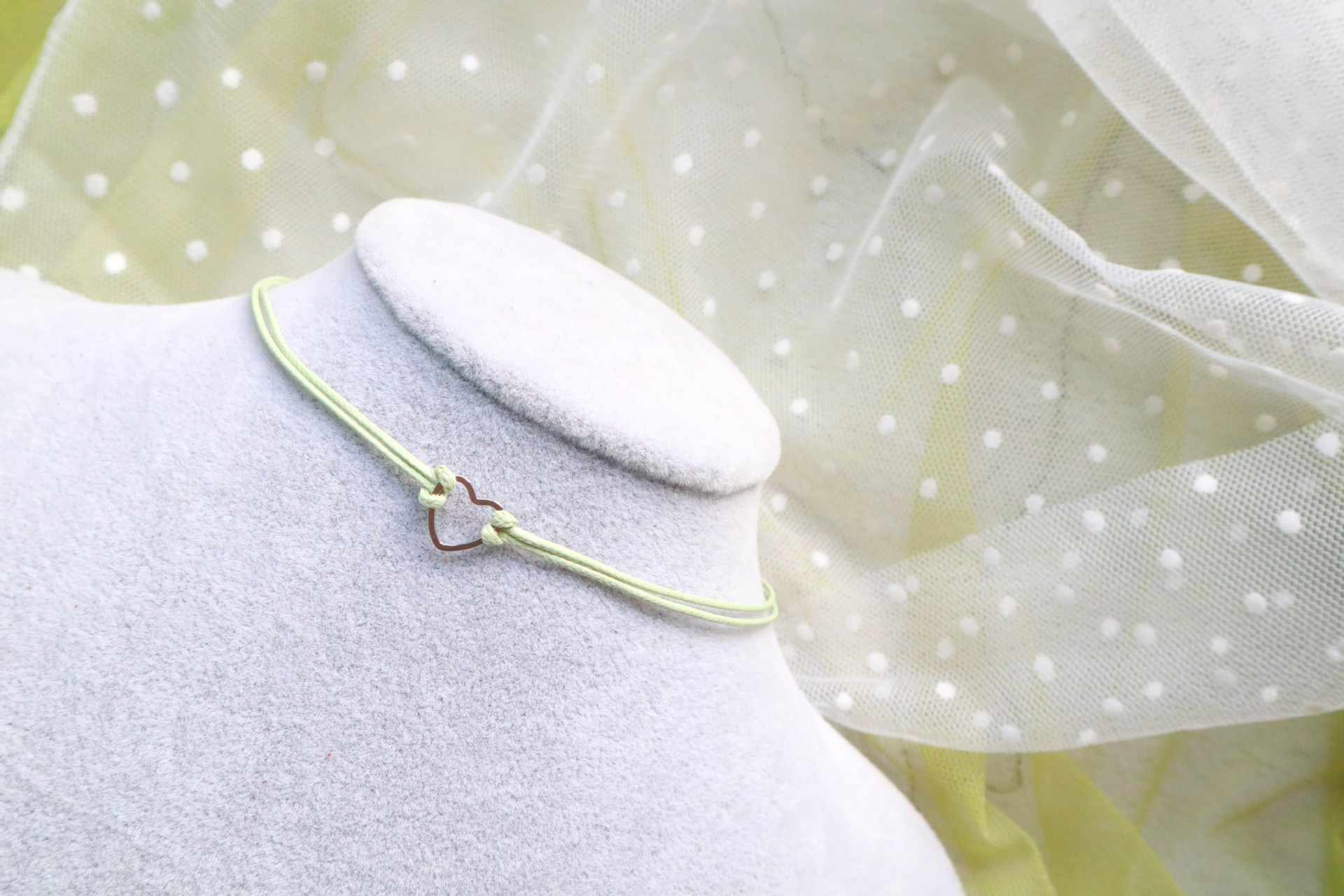New Accessories Spring Color Super Fairy Mori Girl Crystal Green Leaf Pendant Choker Necklace Clavicle Chain Necklace
