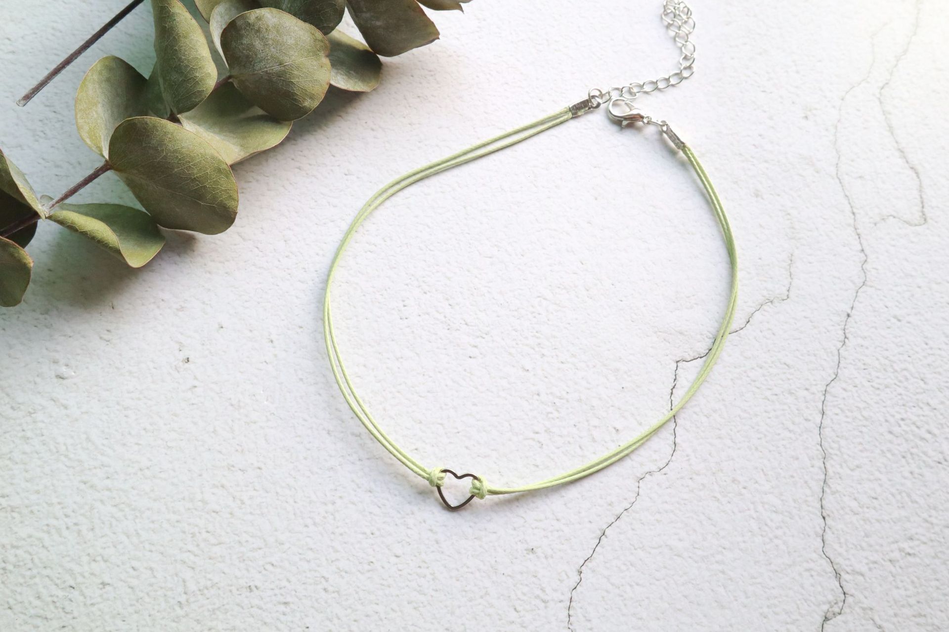 New Accessories Spring Color Super Fairy Mori Girl Crystal Green Leaf Pendant Choker Necklace Clavicle Chain Necklace