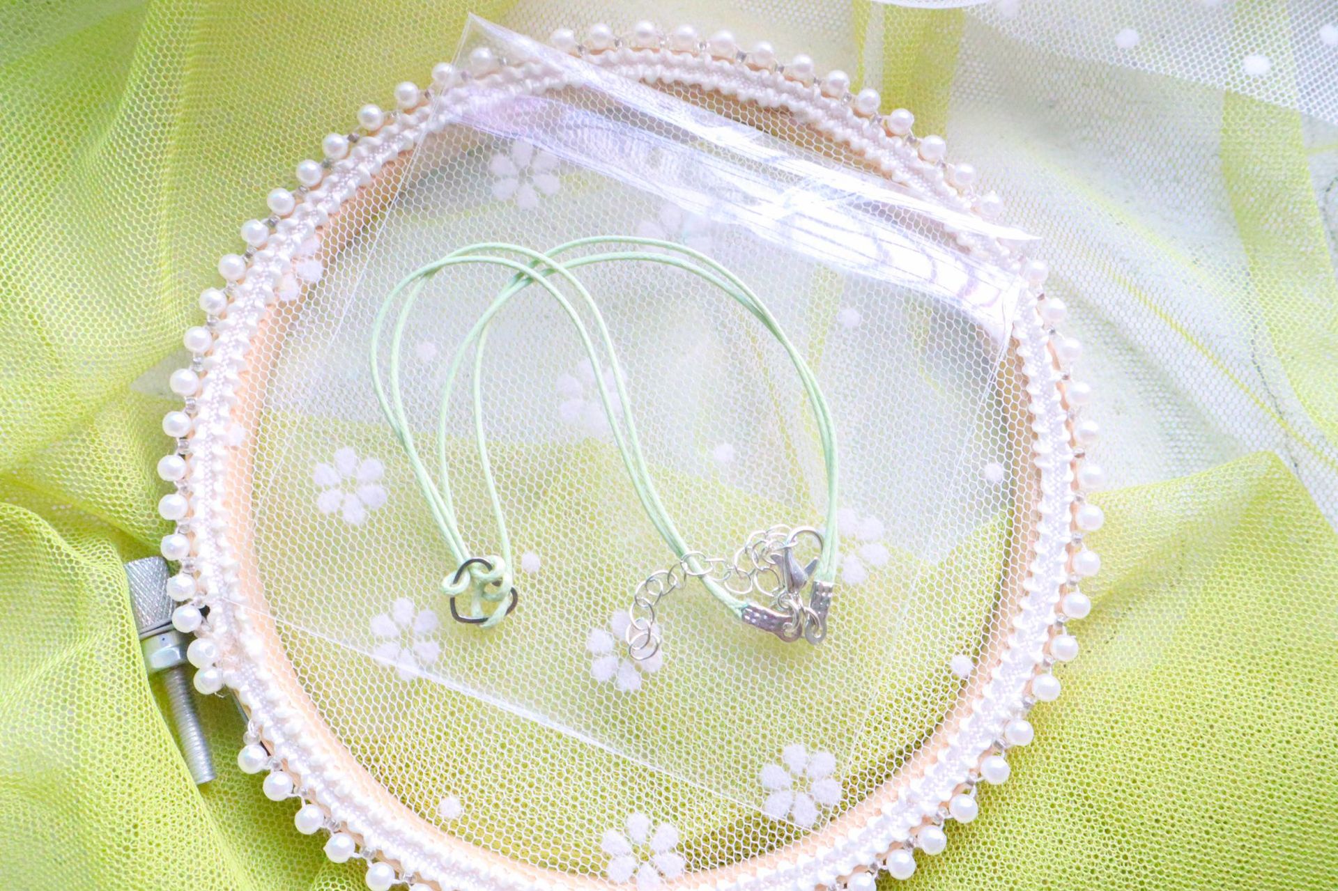 New Accessories Spring Color Super Fairy Mori Girl Crystal Green Leaf Pendant Choker Necklace Clavicle Chain Necklace