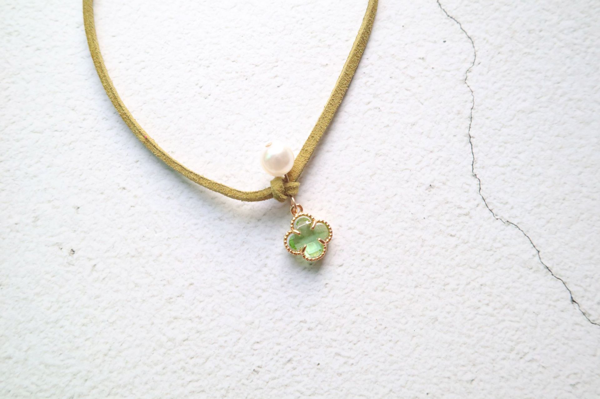 New Accessories Spring Color Super Fairy Mori Girl Crystal Green Leaf Pendant Choker Necklace Clavicle Chain Necklace