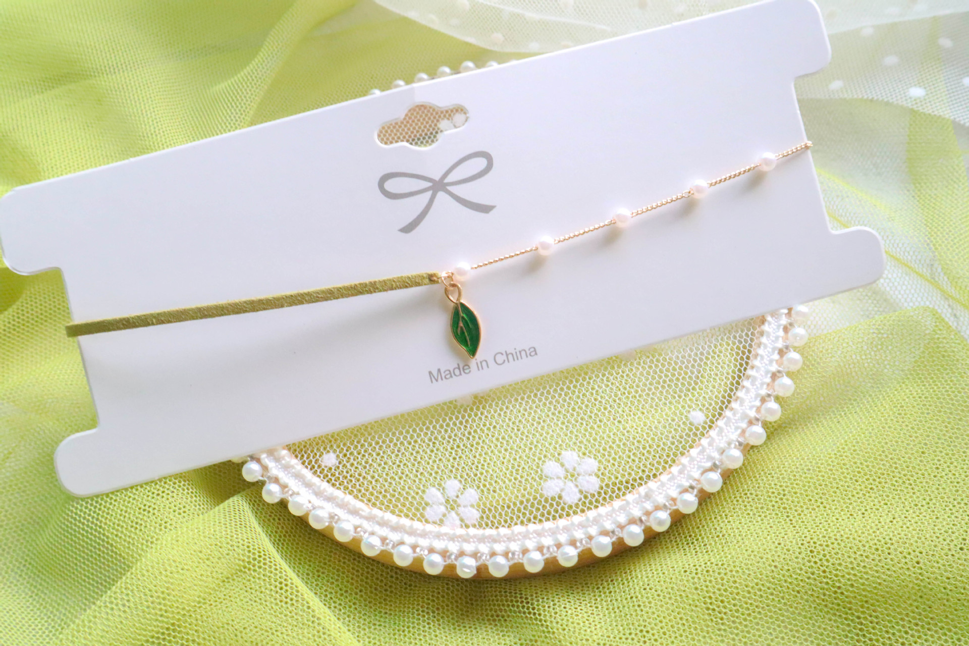New Accessories Spring Color Super Fairy Mori Girl Crystal Green Leaf Pendant Choker Necklace Clavicle Chain Necklace