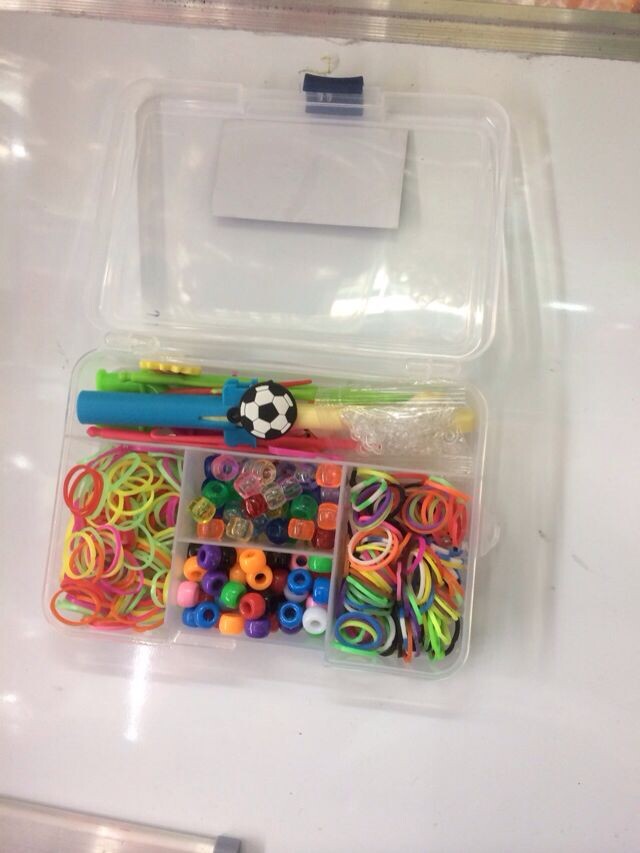 The Rubber band woven pp box set DIY bracelet rainbow elastic letter bead bracelet educational toys The Rubber band woven pp box set DIY bracelet rainbow elastic letter bead bracelet educational toys