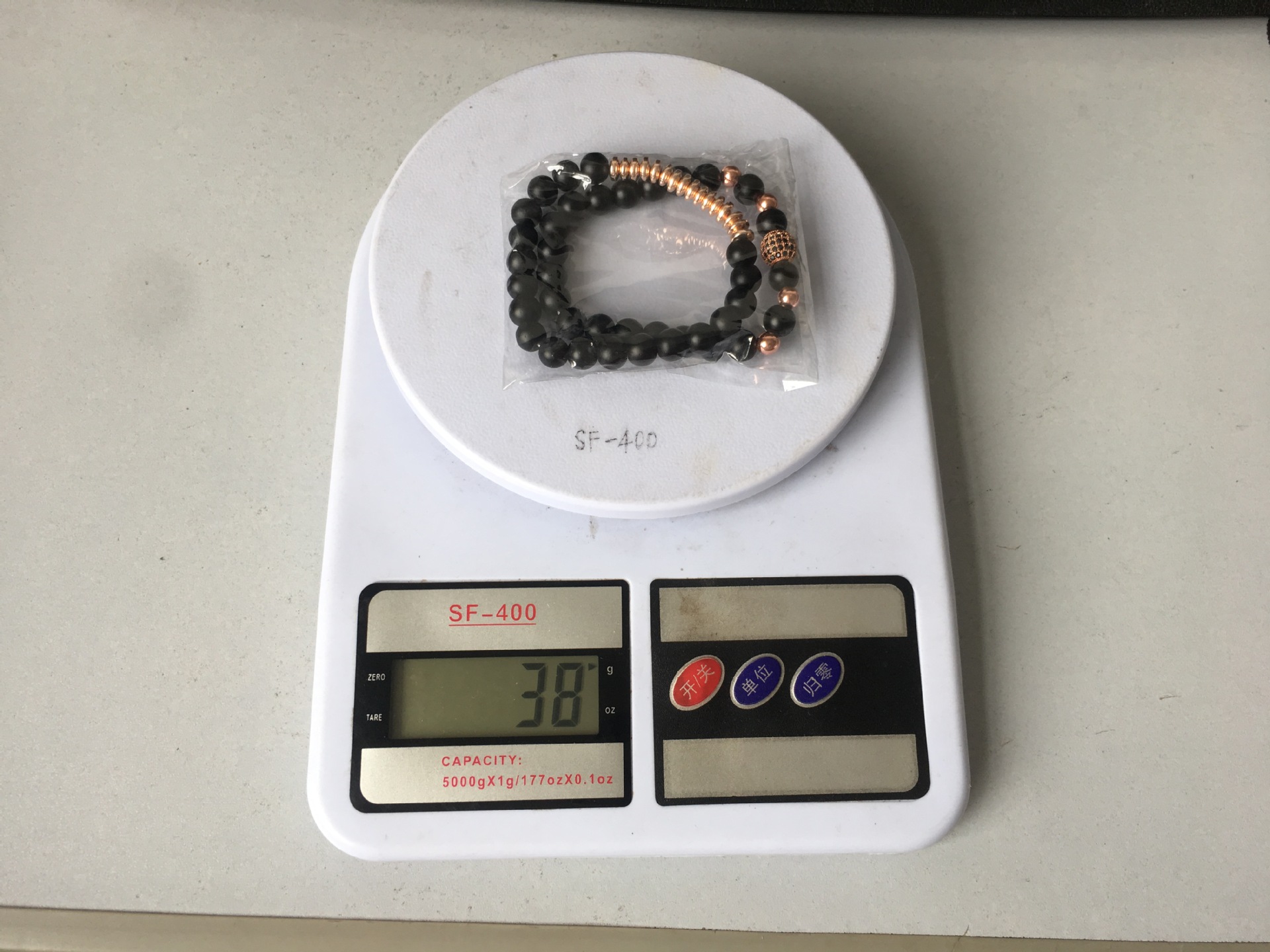 European and American fashion jewelry natural stone set bracelet micro-zircon elastic bracelet hot copper jewelry. European and American fashion jewelry natural stone set bracelet micro-zircon elastic bracelet hot copper jewelry.