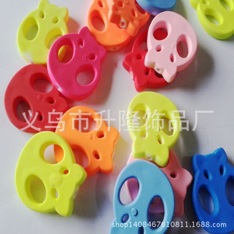 Yiwu Wholesale Popular Ghost Face Skull Fluorescent Color Handmade Bracelet Accessories DIY Fashion Scattered Beads Yiwu Wholesale Popular Ghost Face Skull Fluorescent Color Handmade Bracelet Accessories DIY Fashion Scattered Beads