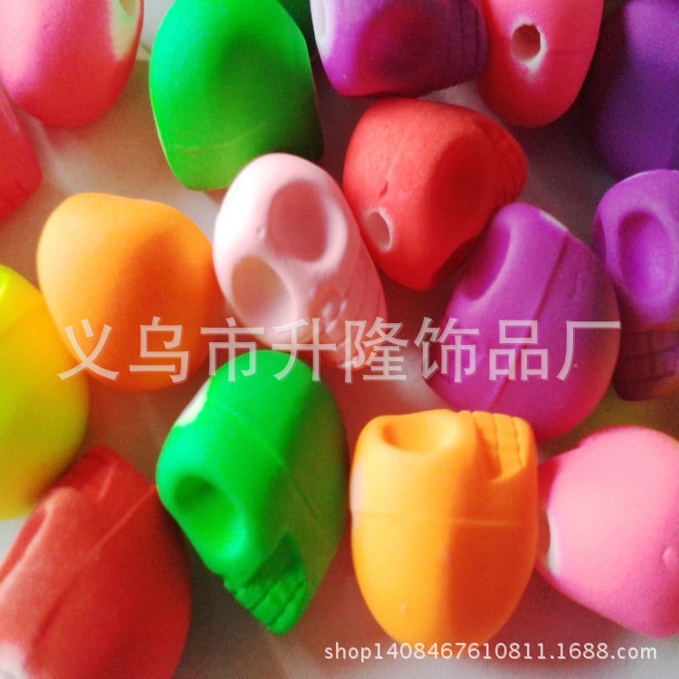 Yiwu Wholesale Popular Ghost Face Skull Fluorescent Color Handmade Bracelet Accessories DIY Fashion Scattered Beads Yiwu Wholesale Popular Ghost Face Skull Fluorescent Color Handmade Bracelet Accessories DIY Fashion Scattered Beads
