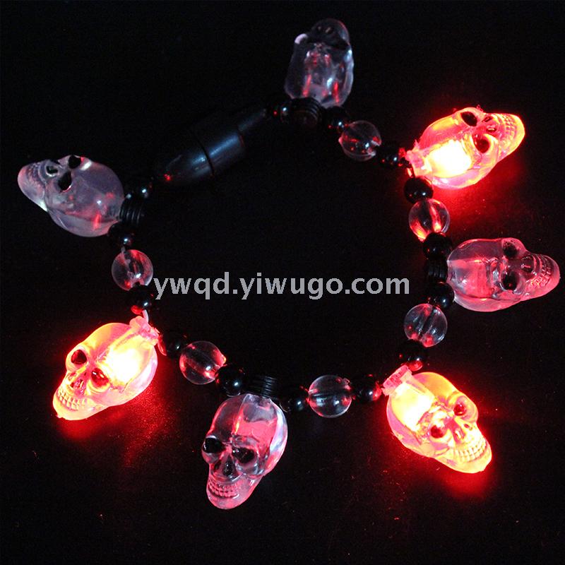 ZD Manufacturer Foreign Trade Popular Style LED Luminous Bracelet Magnet Bracelet Halloween Luminous Bracelet Skull Lighting Chain