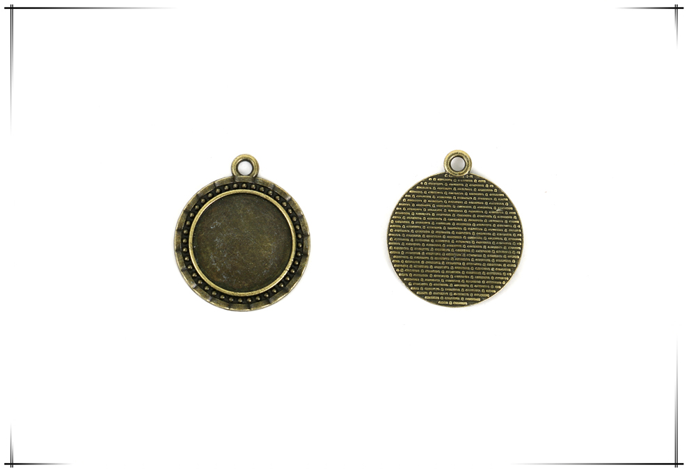 Retro Environmentally Friendly Zinc Alloy Base Support DIY Time Gem Cabochon Necklace Keychain Accessory Alloy Accessories with Various Styles