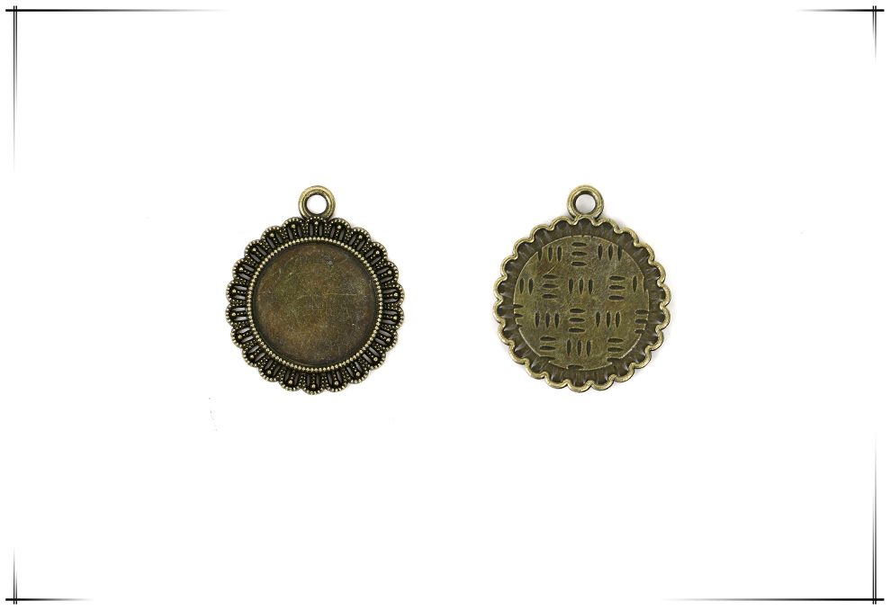 Retro Environmentally Friendly Zinc Alloy Base Support DIY Time Gem Cabochon Necklace Keychain Accessory Alloy Accessories with Various Styles
