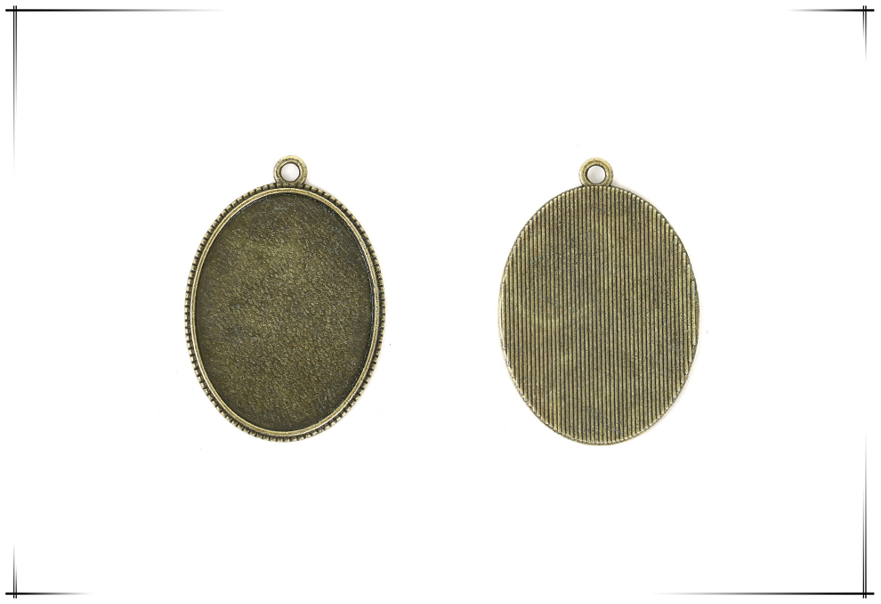 2021 Foreign Trade New Retro Environmentally Friendly Zinc Alloy Base Support DIY Time Gem Cabochon Necklace Keychain Accessory Accessories
