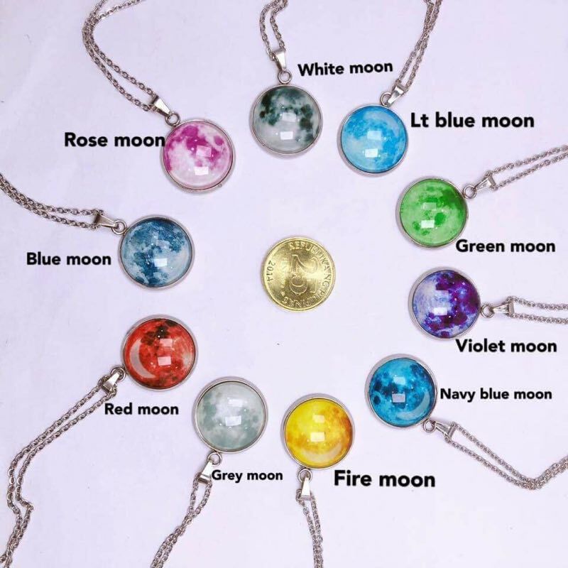 Foreign Trade Hot Sale Luminous Gemstone Necklace Universe Dream Starry Sky Time Gem Cabochon Necklace Personality Light-Emitting Pendant