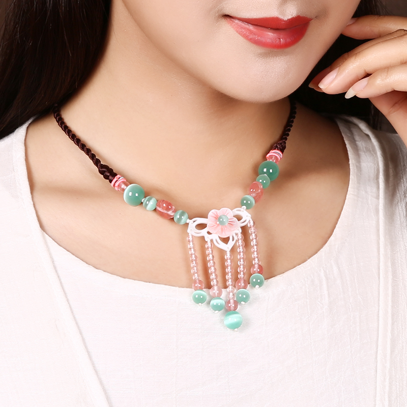 Ethnic Style Flower Shell Patch Necklace Black Agate Red Shell Pearls Retro Temperament Wild Super Fairy Clavicle Chain Necklace for Women
