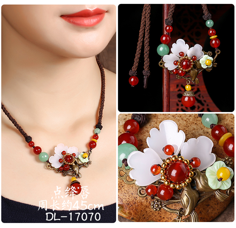 Ethnic Style Flower Shell Patch Necklace Black Agate Red Shell Pearls Retro Temperament Wild Super Fairy Clavicle Chain Necklace for Women