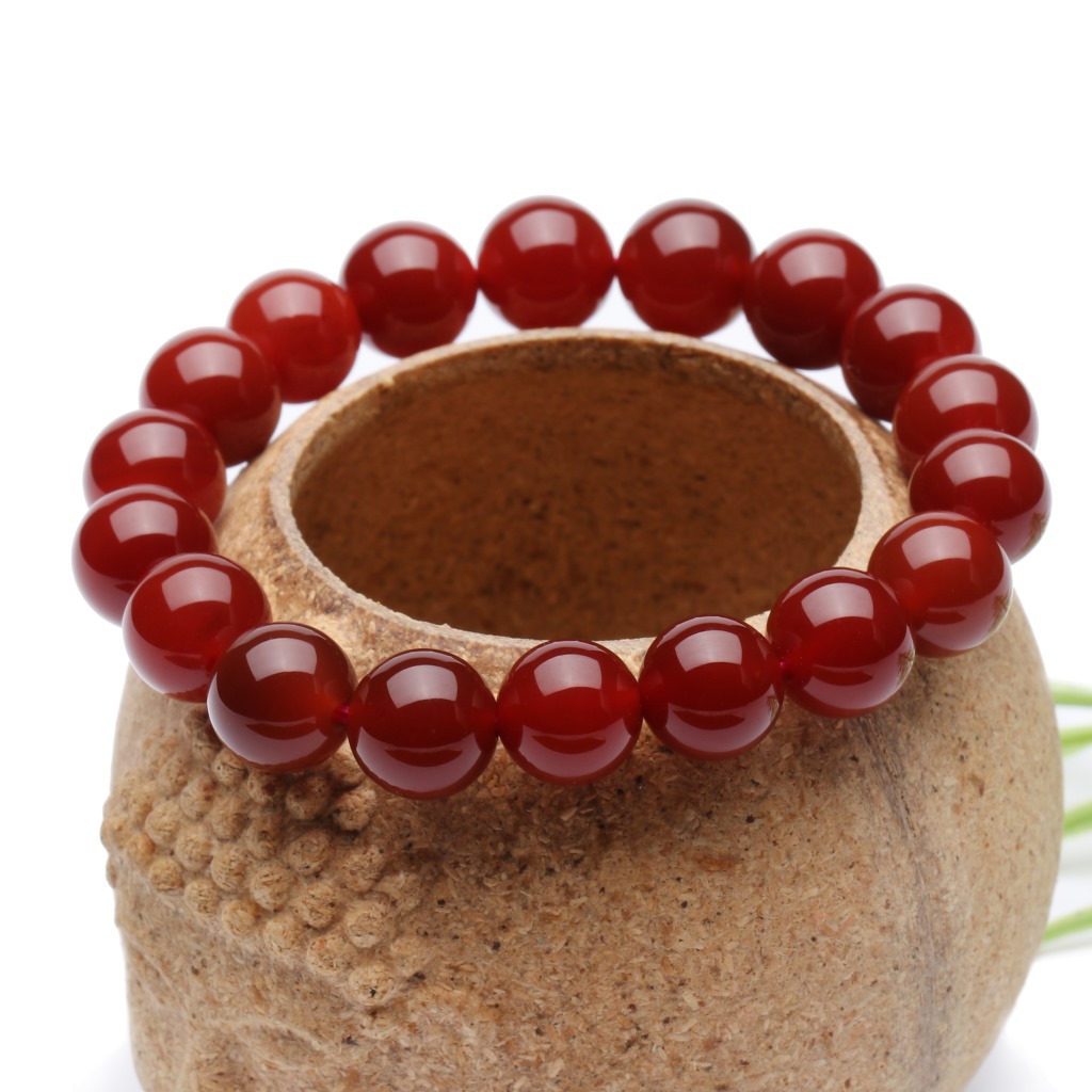 Natural Red Agate Bracelet Girl Couple Fashion Ornament Black Red Crystal Gem Birth Year Bracelet Bracelet Men