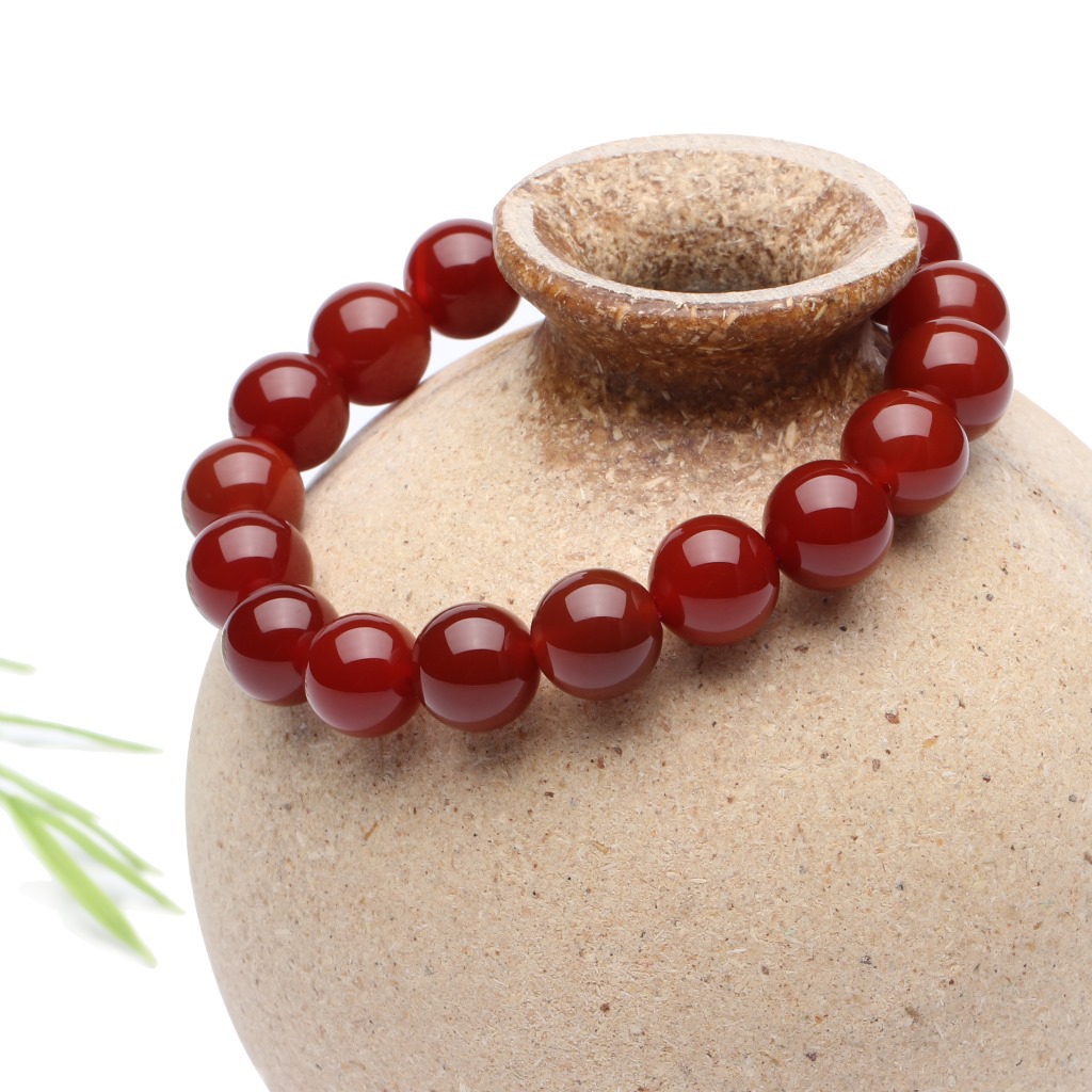 Natural Red Agate Bracelet Girl Couple Fashion Ornament Black Red Crystal Gem Birth Year Bracelet Bracelet Men