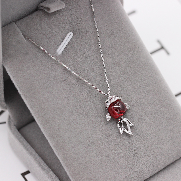S925 pure silver plated platinum use garnet goldfish necklace simple and stylish valentine 's day gift popular in Chesapeake and Japan S925 pure silver plated platinum use garnet goldfish necklace simple and stylish valentine 's day gift popular in Chesapeake and Japan