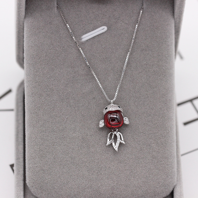 S925 pure silver plated platinum use garnet goldfish necklace simple and stylish valentine 's day gift popular in Chesapeake and Japan S925 pure silver plated platinum use garnet goldfish necklace simple and stylish valentine 's day gift popular in Chesapeake and Japan