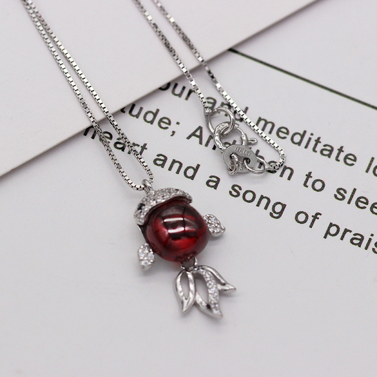 S925 pure silver plated platinum use garnet goldfish necklace simple and stylish valentine 's day gift popular in Chesapeake and Japan S925 pure silver plated platinum use garnet goldfish necklace simple and stylish valentine 's day gift popular in Chesapeake and Japan