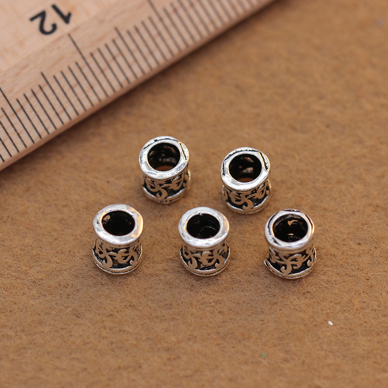 The S925 Pure Yintai Silver Accessories wholesale DIY bracelet Garnet Beaded Bead hollowed-out pattern beads The S925 Pure Yintai Silver Accessories wholesale DIY bracelet Garnet Beaded Bead hollowed-out pattern beads