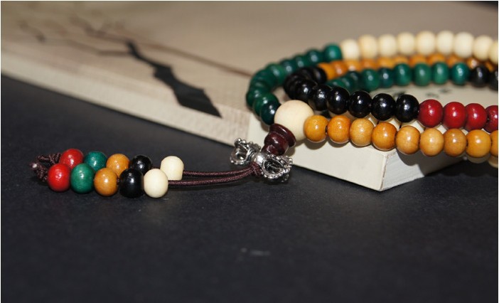 Buddha Beads Bracelet Imitation Sandalwood Prayer Beads Fashion Ornament 108 Colorful Beads Buddhist Ornament Wholesale