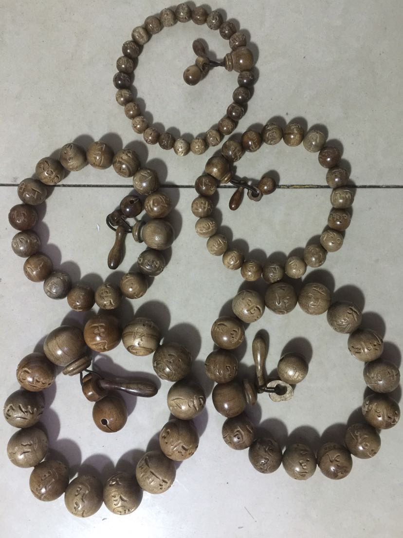 Authentic natural ancient camphor wood/camphor wood six character wooden fish buddhist beads hand string insect repellent refreshing bracelet ornaments
