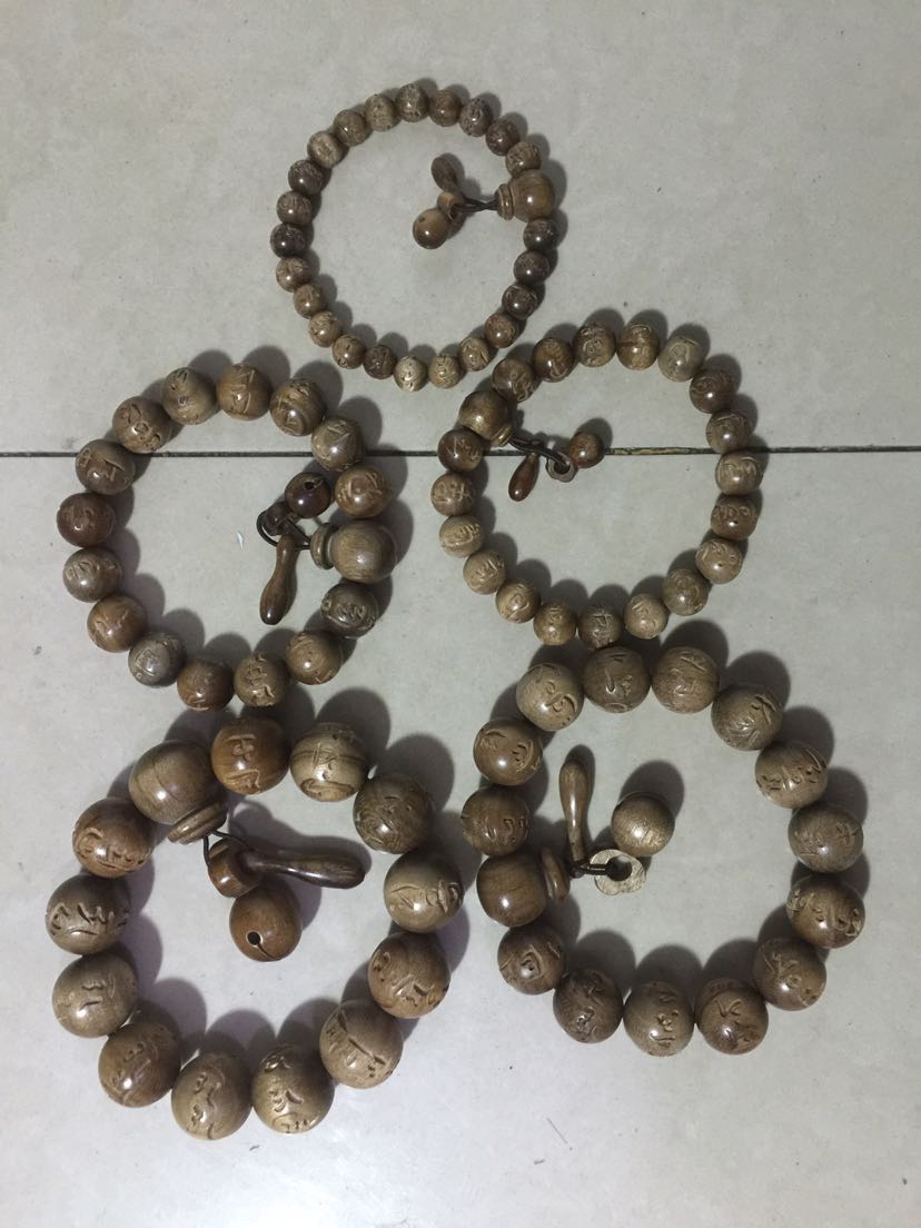 Authentic natural ancient camphor wood/camphor wood six character wooden fish buddhist beads hand string insect repellent refreshing bracelet ornaments