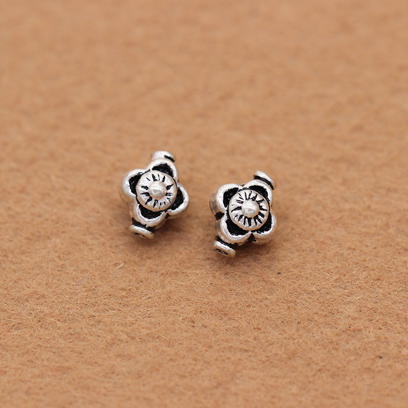 DiyS925 pure silver crystal plum blossom beads DiyS925 Thai silver accessories DIY buddhist beads manufacturers direct sales