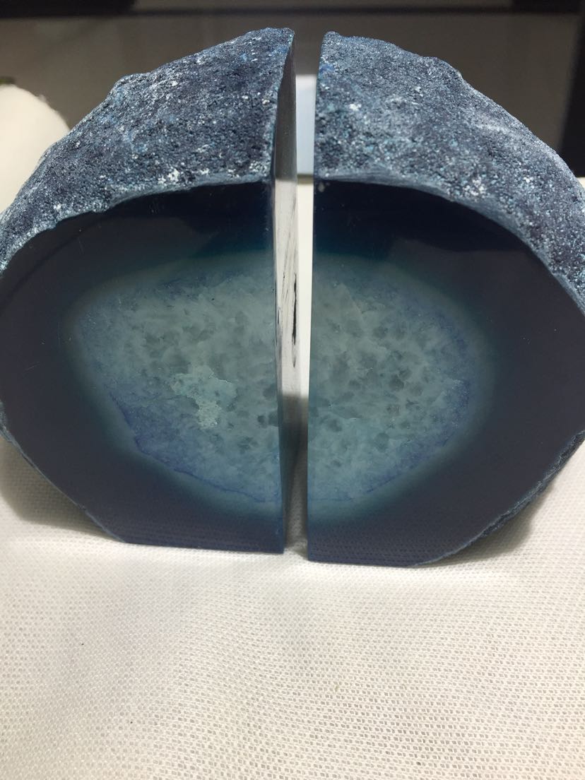 Agate Rough Stone Can Be Used as Book End