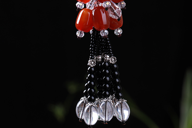 High-grade agate chalcedony auto pendant wholesale carbamide safety buckle car hanging
