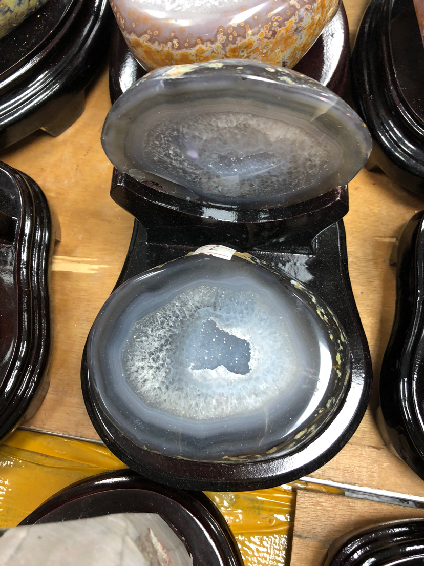 Cornucopia Natural Agate Stone