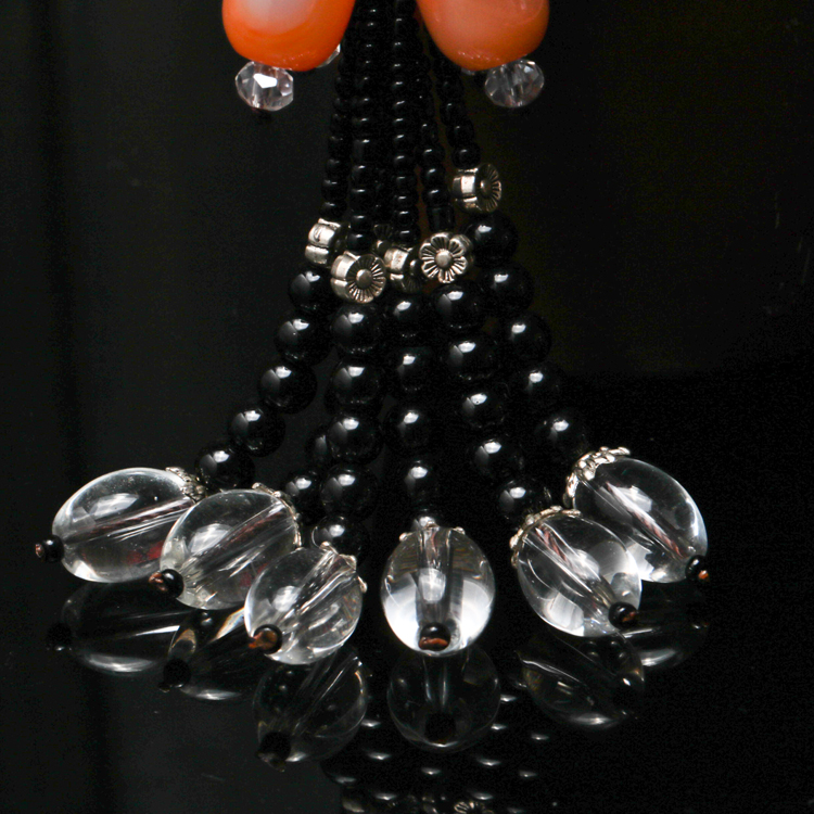 Natural white chalcedony agate car hanging high-grade chalcedony car hanging PI xiu ping button