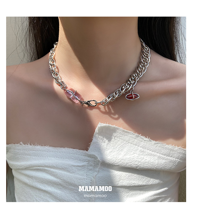 INS Cool Style Pink Crystal Clavicle Chain Women's Summer Niche High-Grade Design Necklace Internet Celebrity Temperament Necklace INS Cool Style Pink Crystal Clavicle Chain Women's Summer Niche High-Grade Design Necklace Internet Celebrity Temperament Necklace