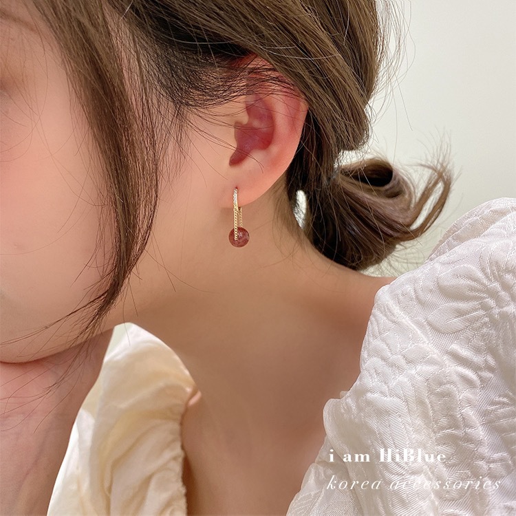 Korean Dongdaemun Early Spring Earrings Sweet Cute Pink Strawberry Crystal Micro Inlaid Zircon Ear Clip Pink Crystal Earrings Korean Dongdaemun Early Spring Earrings Sweet Cute Pink Strawberry Crystal Micro Inlaid Zircon Ear Clip Pink Crystal Earrings