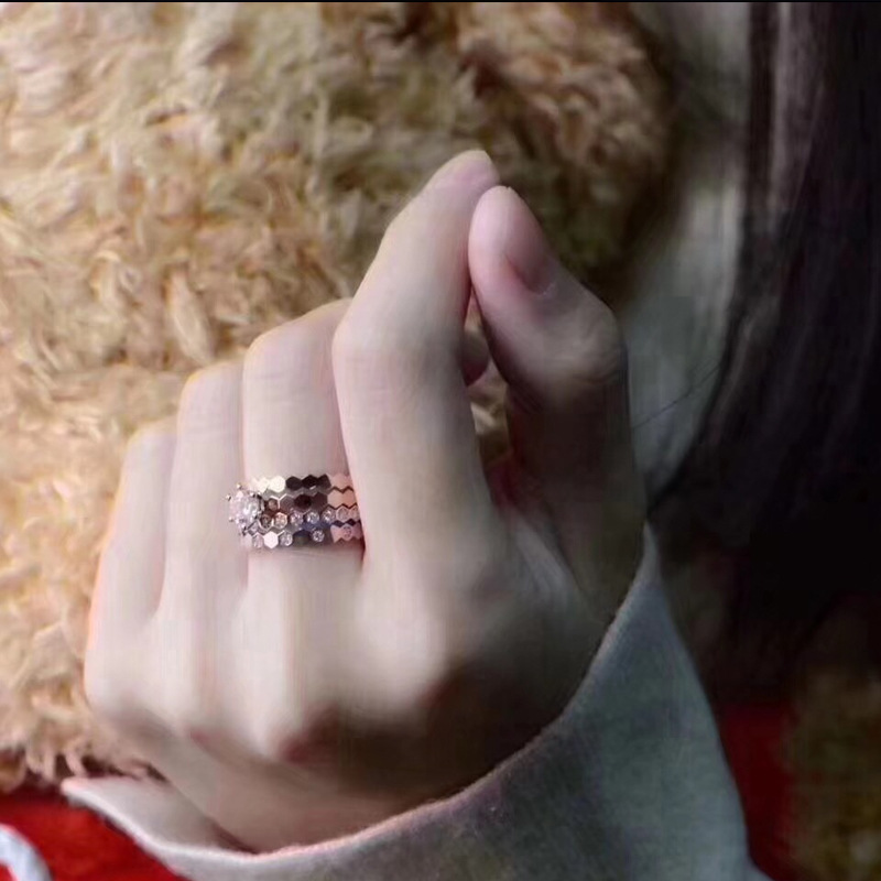 Song hye-kyo with the same wedding ring 925 sterling silver plated rose gold ring ring ring row diamond honeycomb female gift to his girlfriend