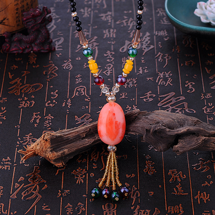 Retro Ethnic Style Imitation Beeswax Long Sweater Chain Beeswax Gourd Fur Elephant Pendant All-Matching Simple Necklace
